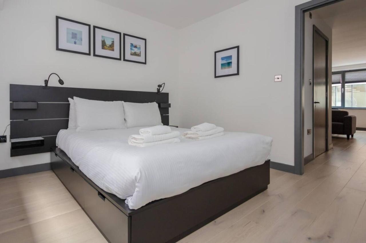 Stylish 1 Bedroom Apartment In Holborn In A Great Location ロンドン エクステリア 写真