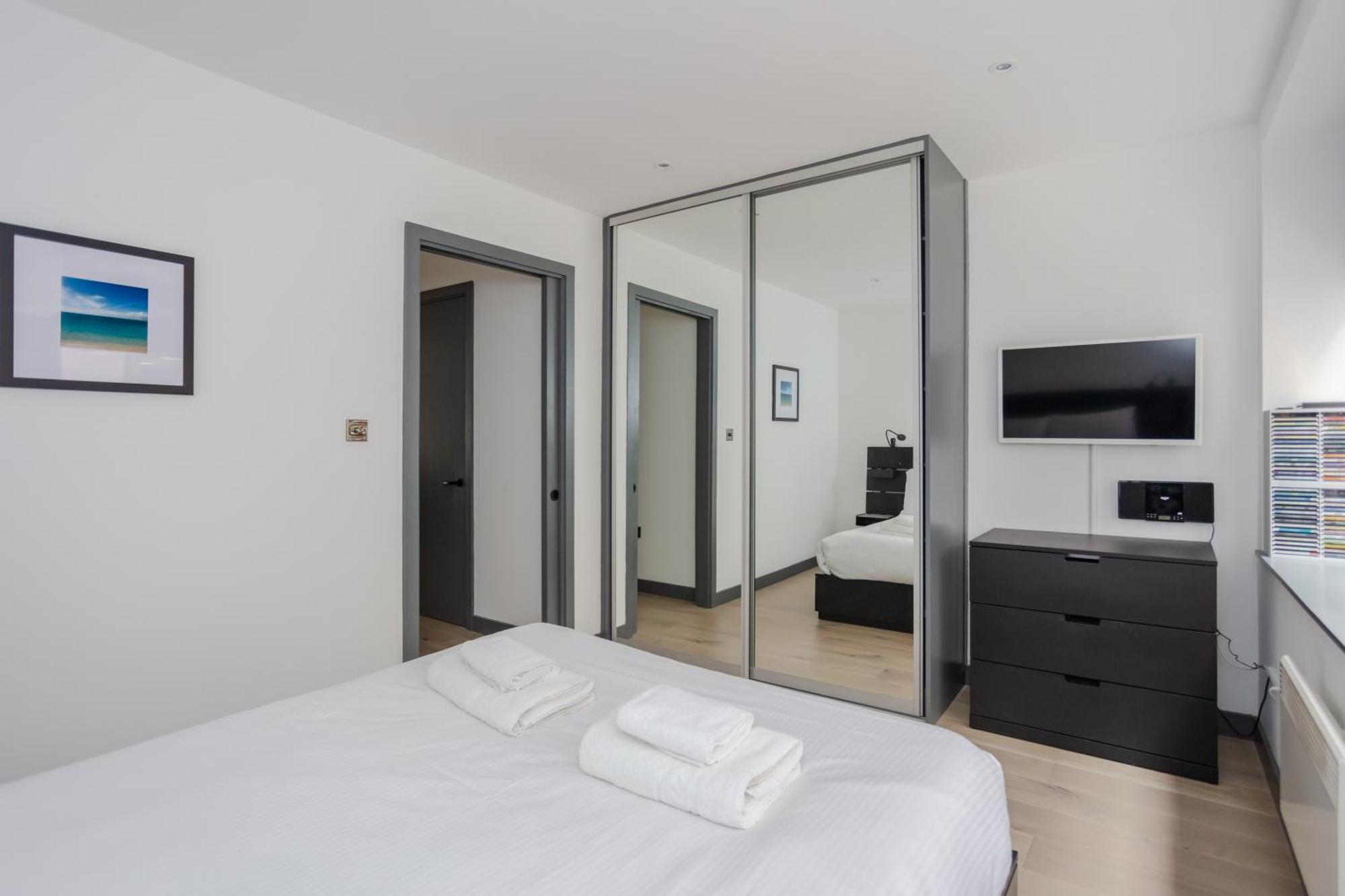 Stylish 1 Bedroom Apartment In Holborn In A Great Location ロンドン エクステリア 写真