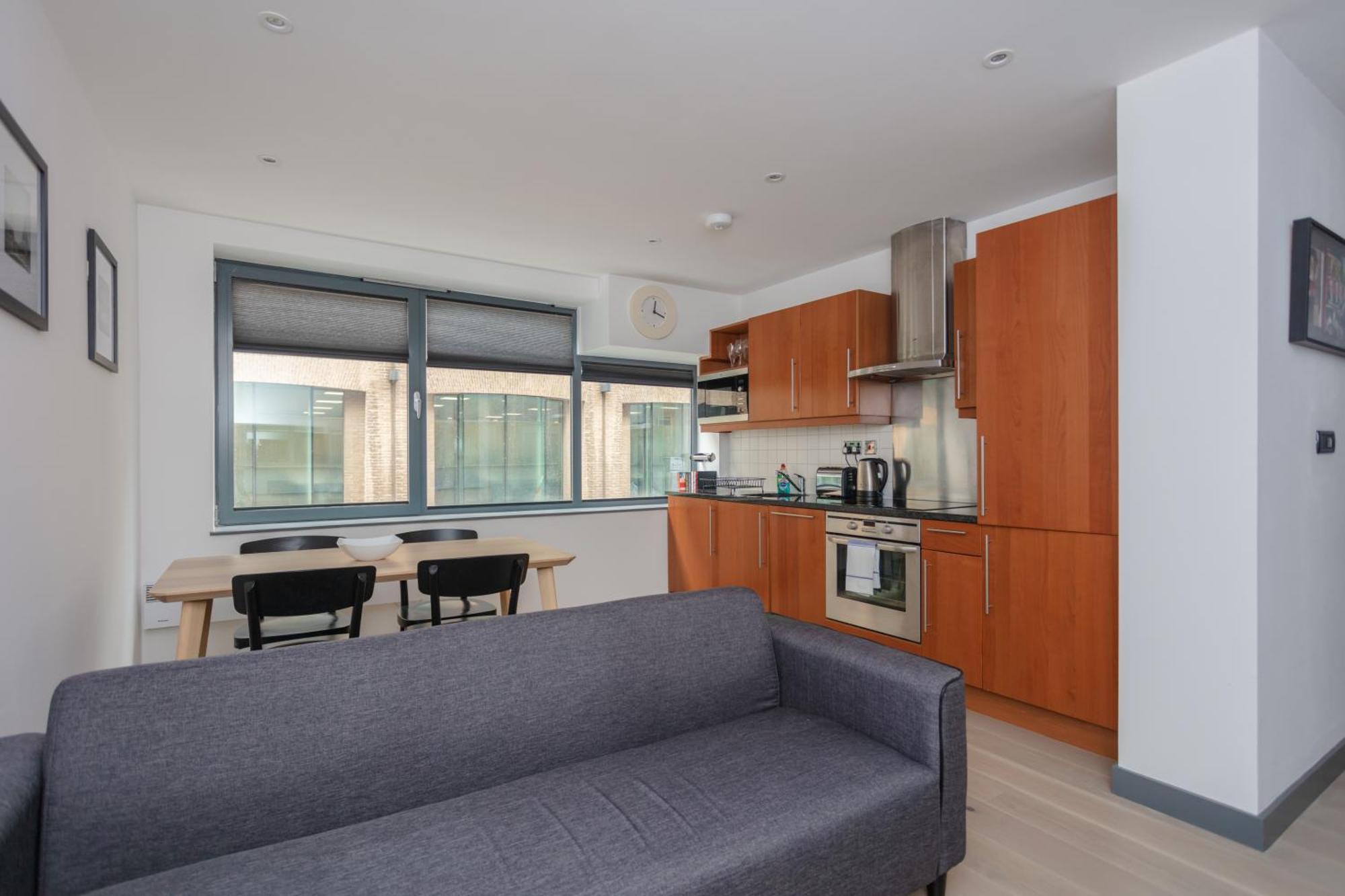 Stylish 1 Bedroom Apartment In Holborn In A Great Location ロンドン エクステリア 写真