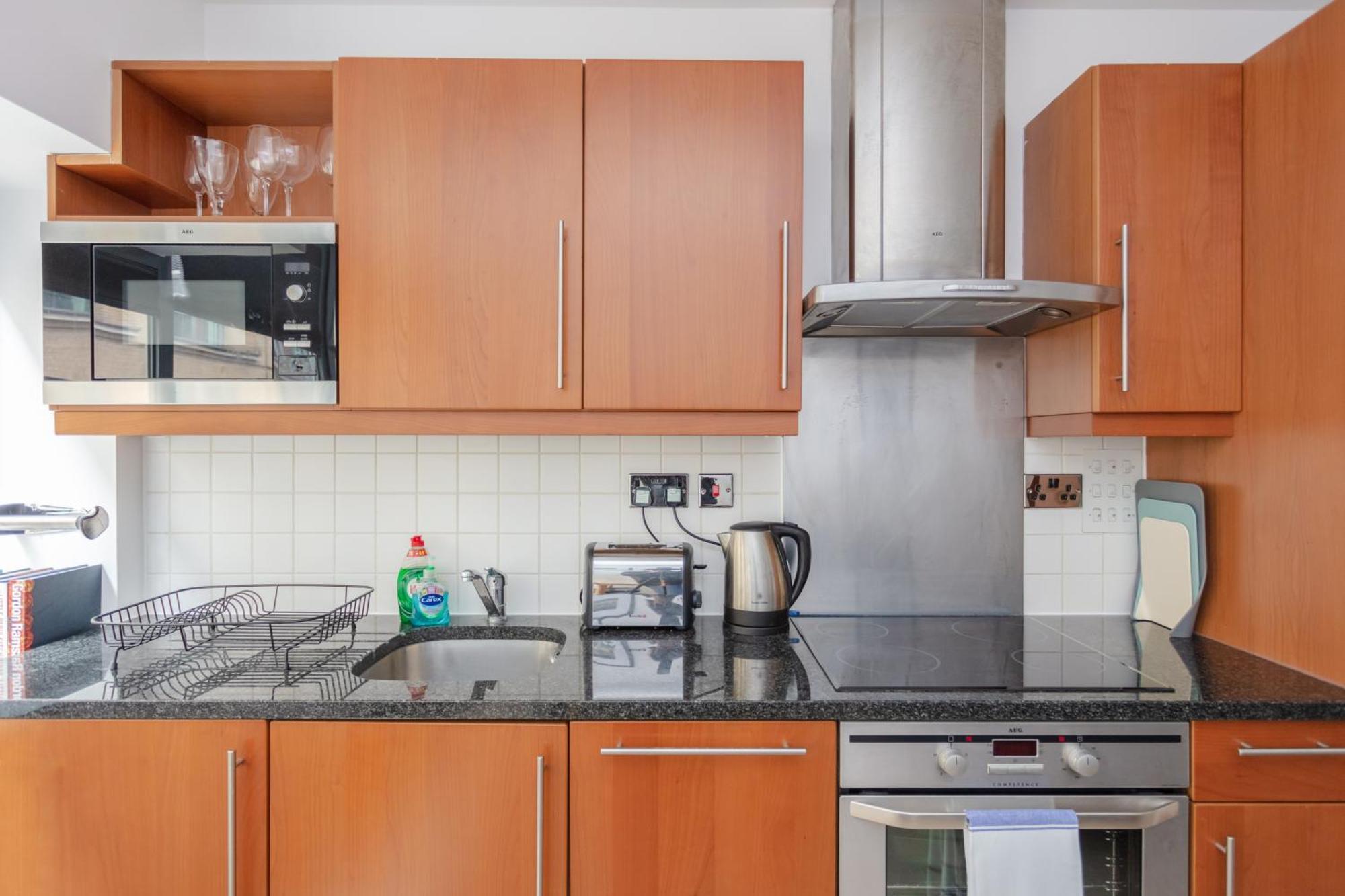 Stylish 1 Bedroom Apartment In Holborn In A Great Location ロンドン エクステリア 写真
